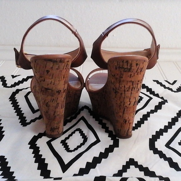 The Perfect Neutral Ankle Strap Cork Wedges ☀ - Picture 4 of 8